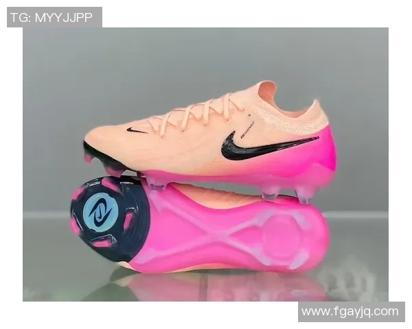 GX2足球鞋球星实战测评分析，穿戴体验与性能全面解析