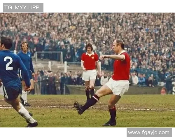 为国争光誓言挺胸前行 足球英雄们的荣耀与牺牲之路