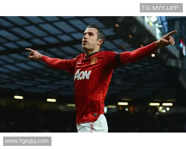 戴面具踢球的足球传奇人物故事揭秘与背后不为人知的情感历程 戴面具踢球的足球传奇人物故事揭秘与背后不为人知的情感历程