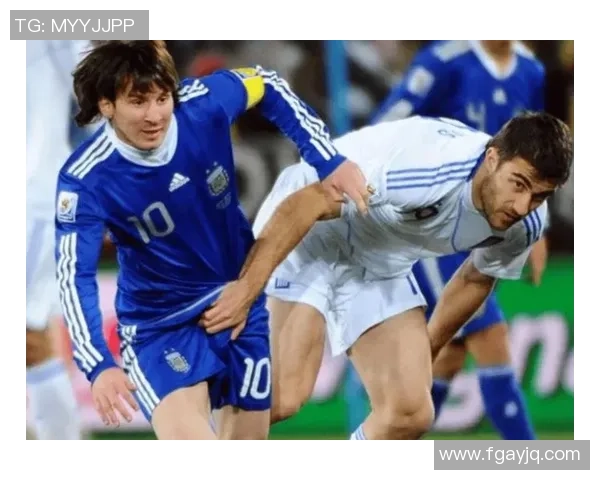 球星恶搞足球欢乐瞬间大集合带你笑看绿茵场上的奇葩趣事